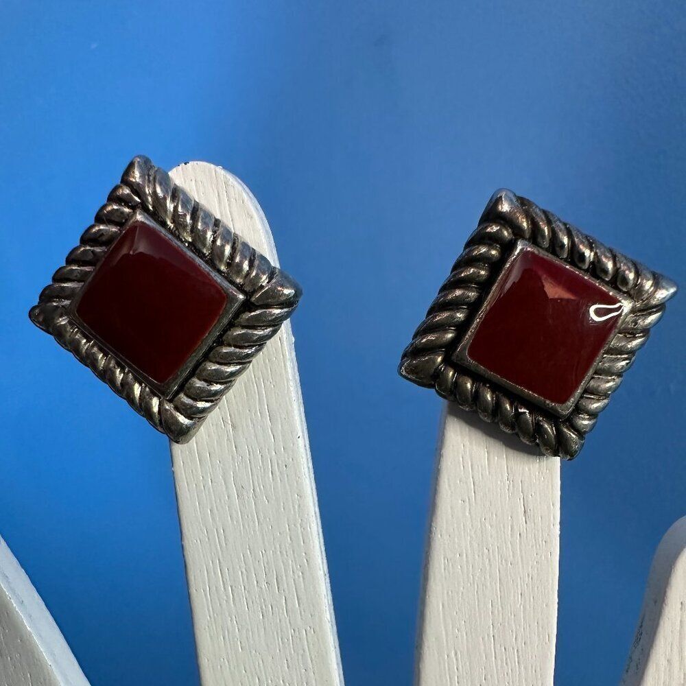 Square Clip-On Earrings Red Center Faux Silver Vintage Style Fashion Jewelry